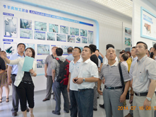 參會代表參觀興隆機(jī)械
