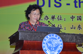 山東省肉類協(xié)會(huì)常務(wù)會(huì)長  李琳——致歡迎詞